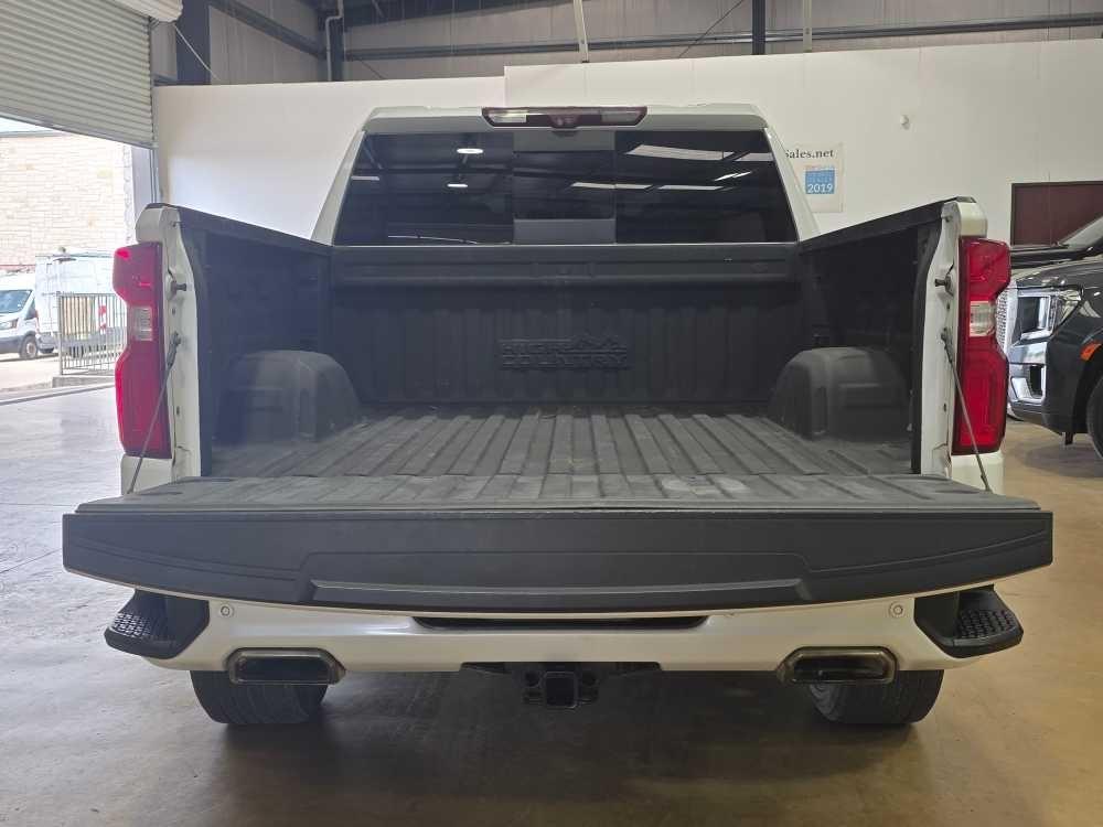 Chevrolet Silverado 1500 2WD Crew Cab 147" High Country 2021