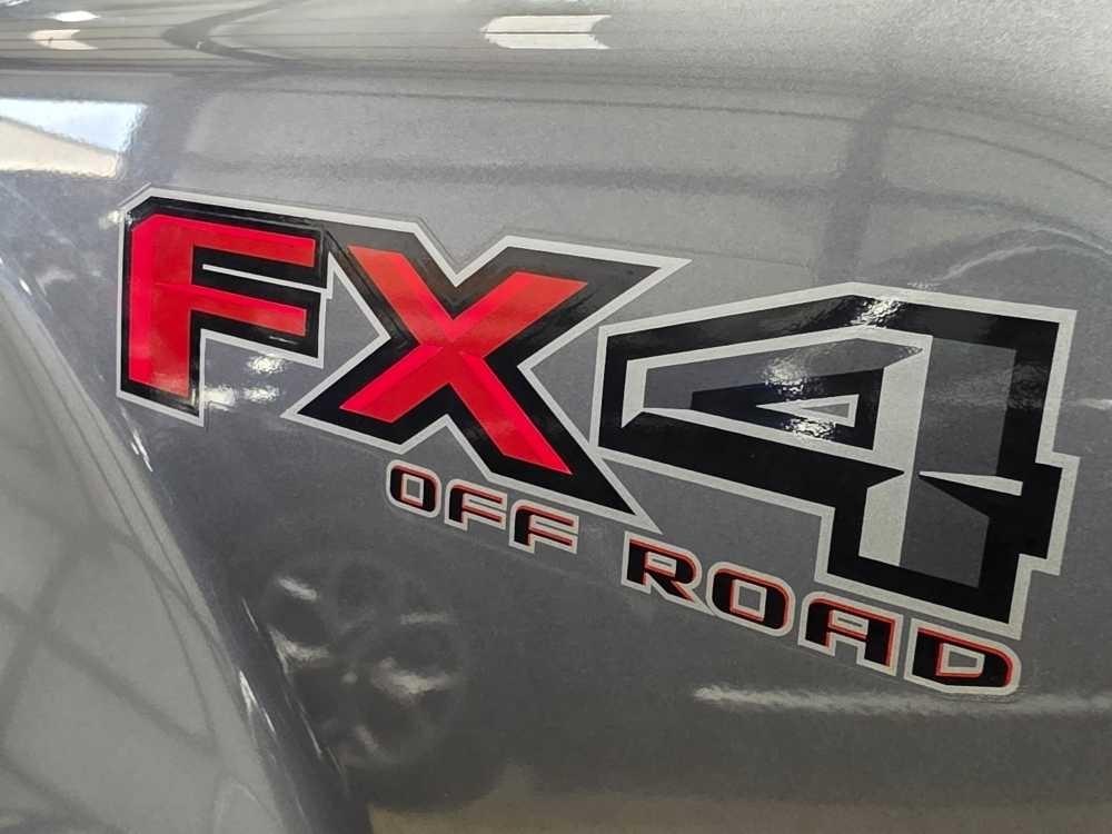 Ford Super Duty F-350 DRW King Ranch 4WD Crew Cab 8' Box 2021