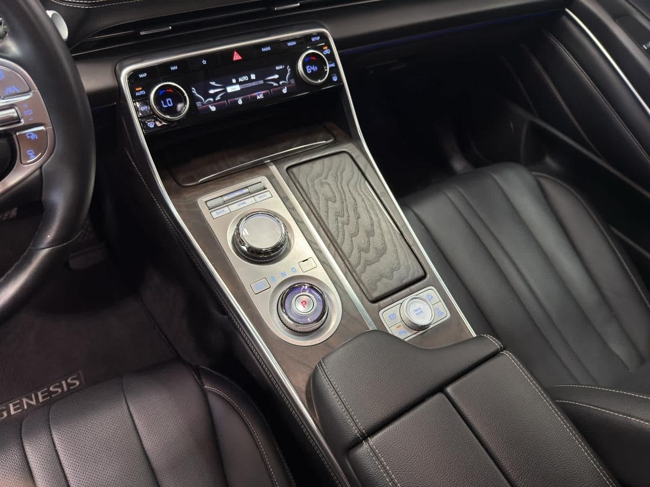 Genesis GV80 2.5T AWD 2024