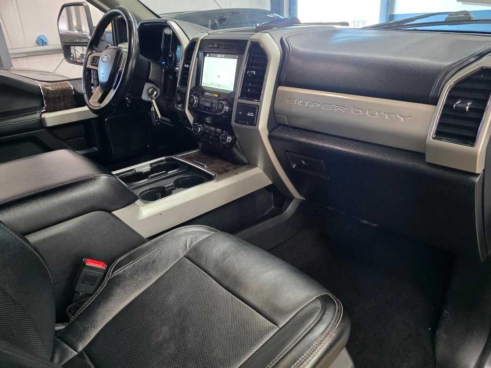 Ford Super Duty F-250 SRW King Ranch 4WD Crew Cab 8' Box 2019