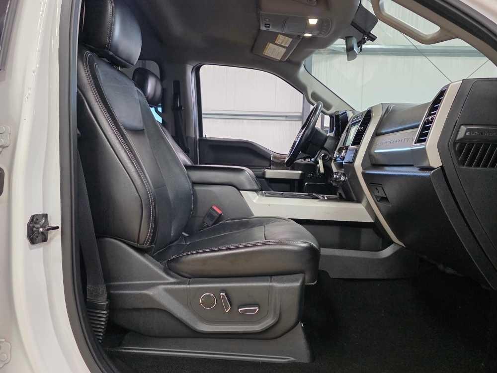 Ford Super Duty F-250 SRW King Ranch 4WD Crew Cab 8' Box 2019