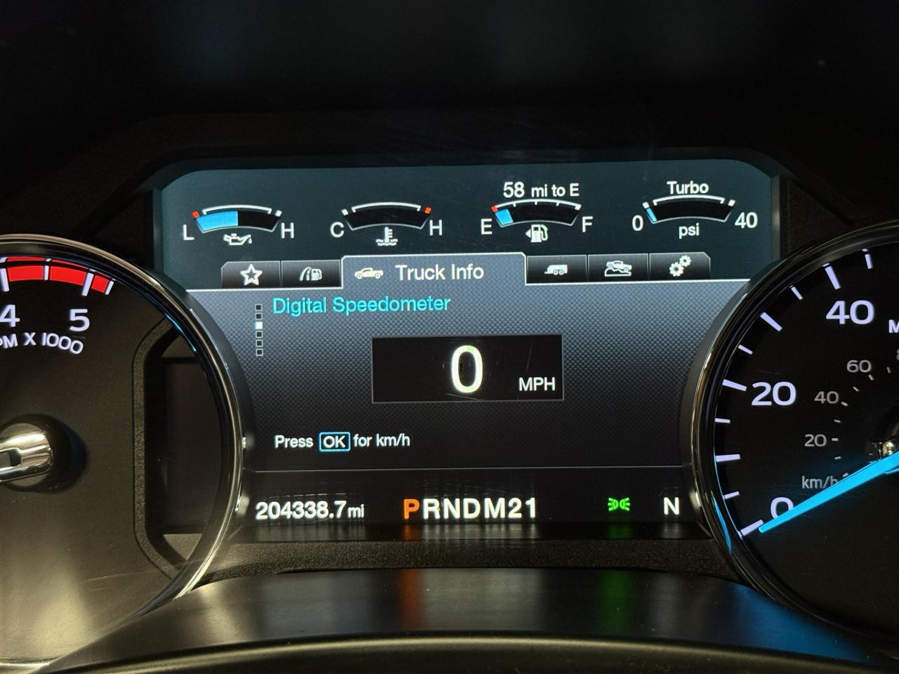 Ford Super Duty F-250 SRW Lariat 4WD Crew Cab 6.75' Box 2019