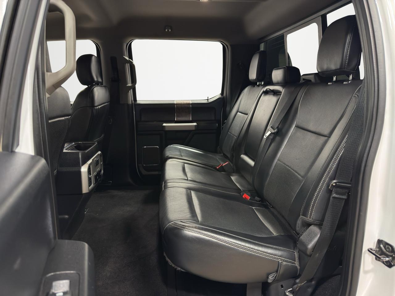 Ford Super Duty F-250 SRW Lariat 4WD Crew Cab 6.75' Box 2019