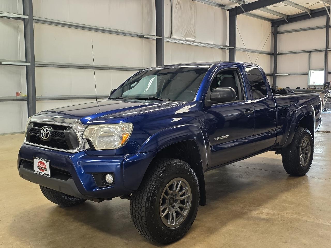 2015 Toyota Tacoma Base