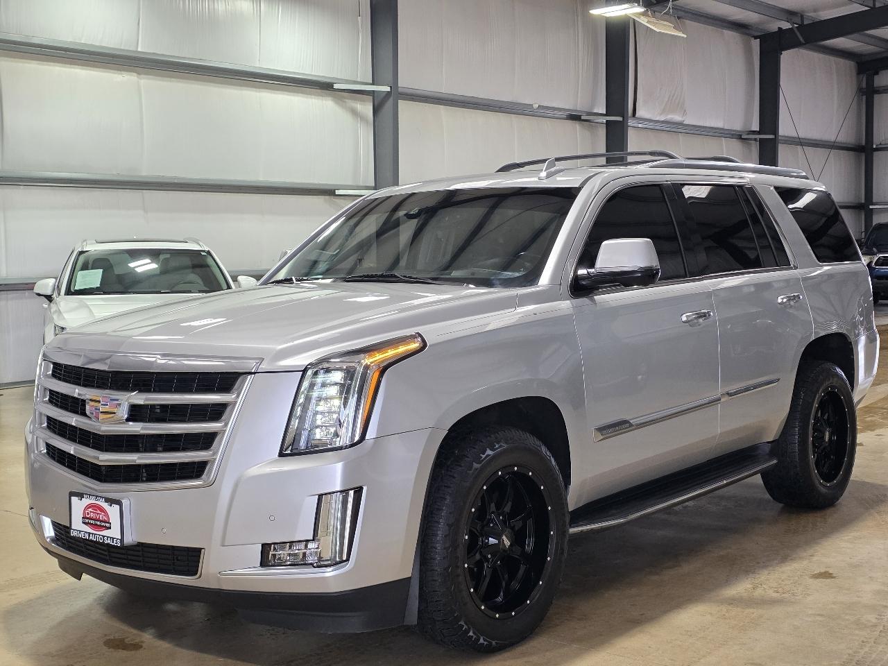 Cadillac Escalade 4WD 4dr Luxury Collection 2016