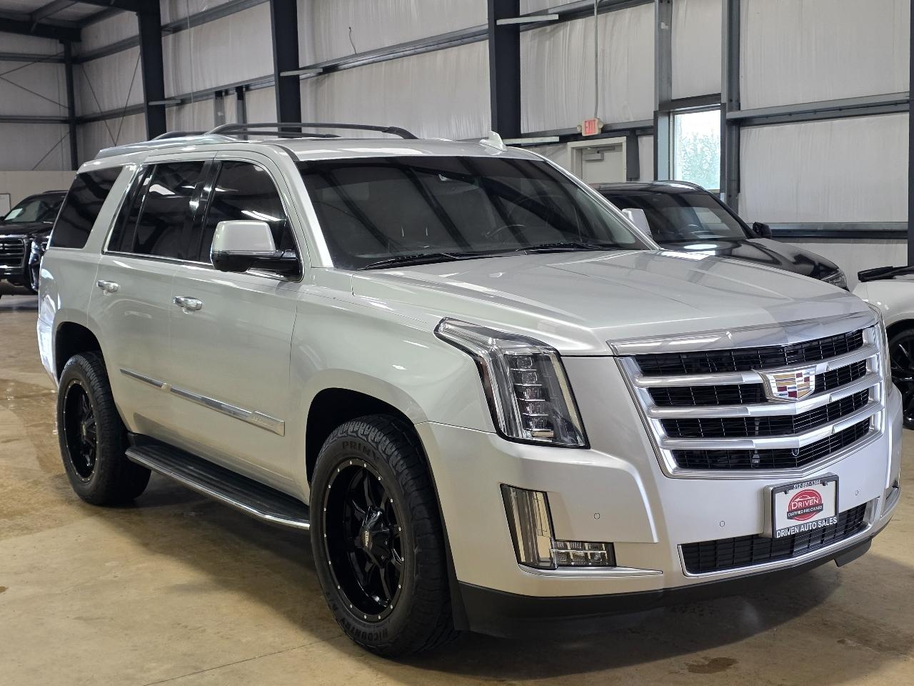 Cadillac Escalade 4WD 4dr Luxury Collection 2016