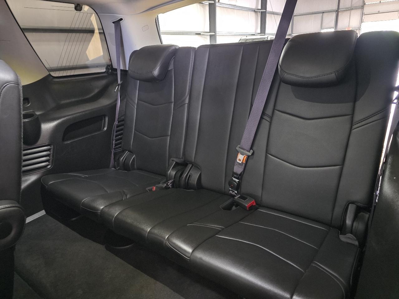 Cadillac Escalade 4WD 4dr Luxury Collection 2016