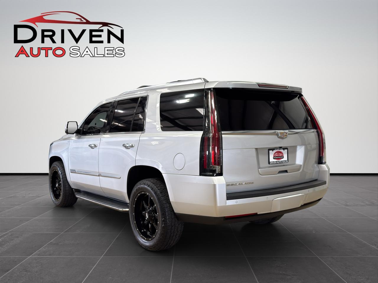 Cadillac Escalade 4WD 4dr Luxury Collection 2016