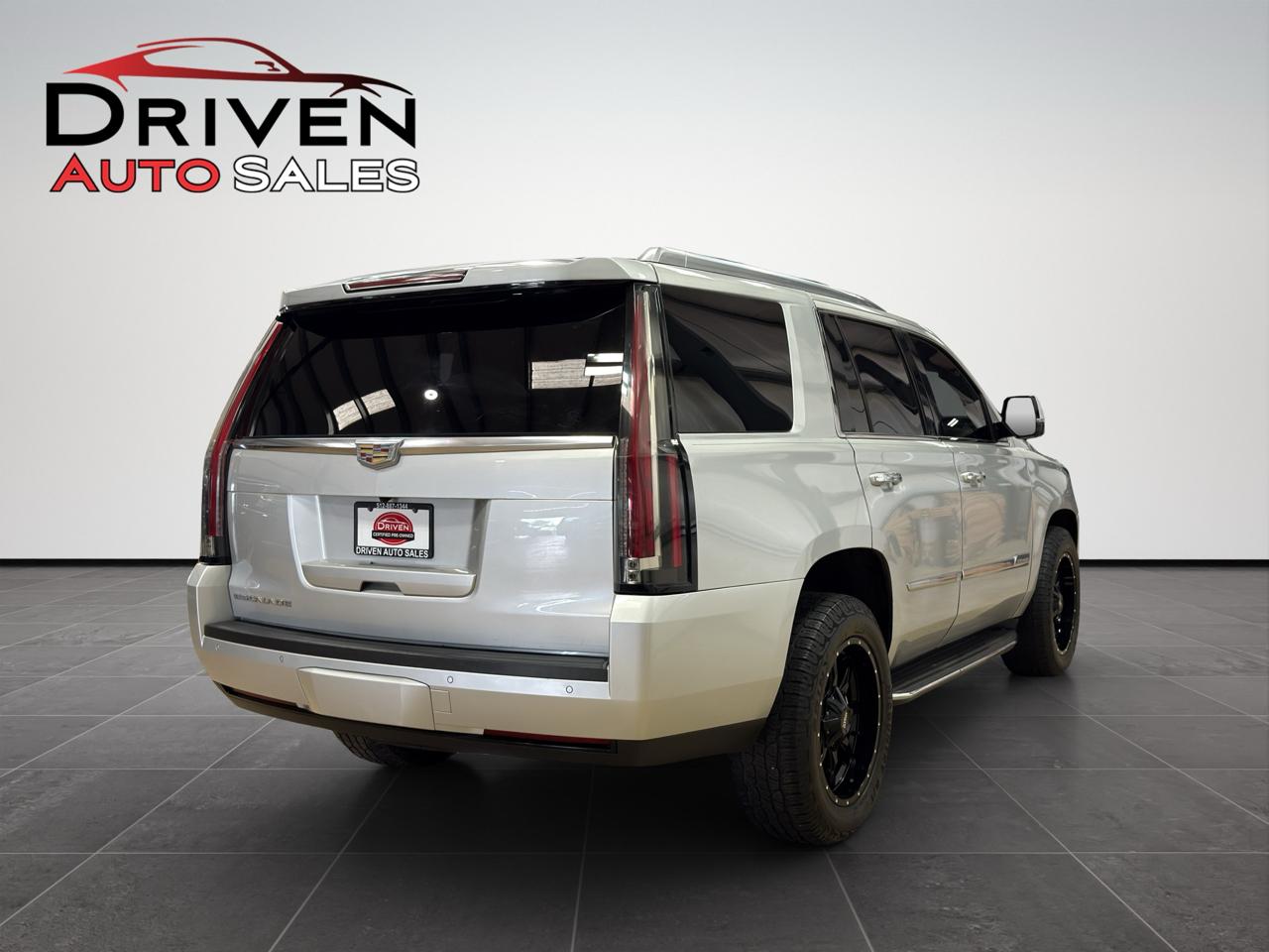 Cadillac Escalade 4WD 4dr Luxury Collection 2016