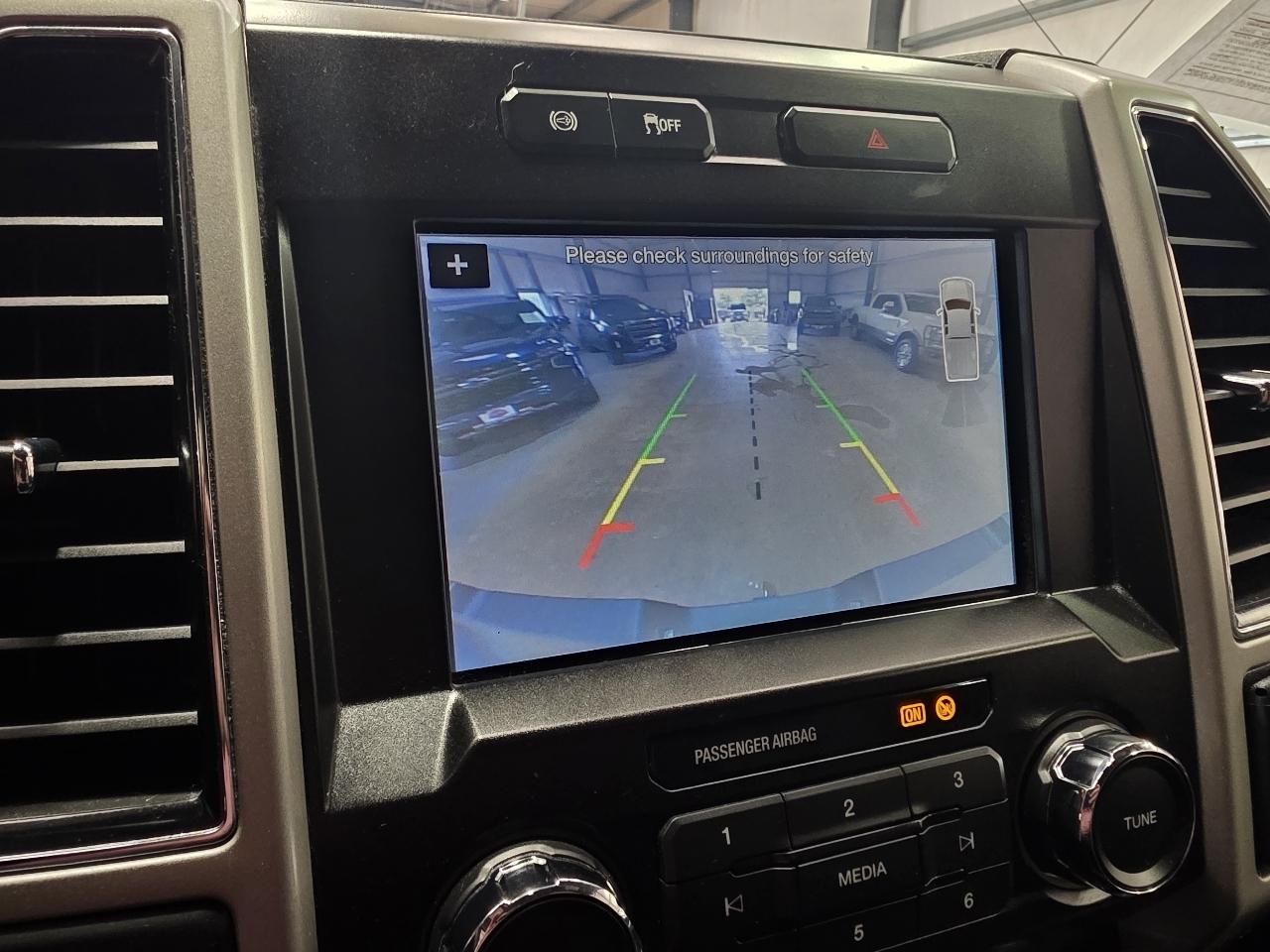 Ford Super Duty F-250 SRW Lariat 4WD Crew Cab 6.75' Box 2019