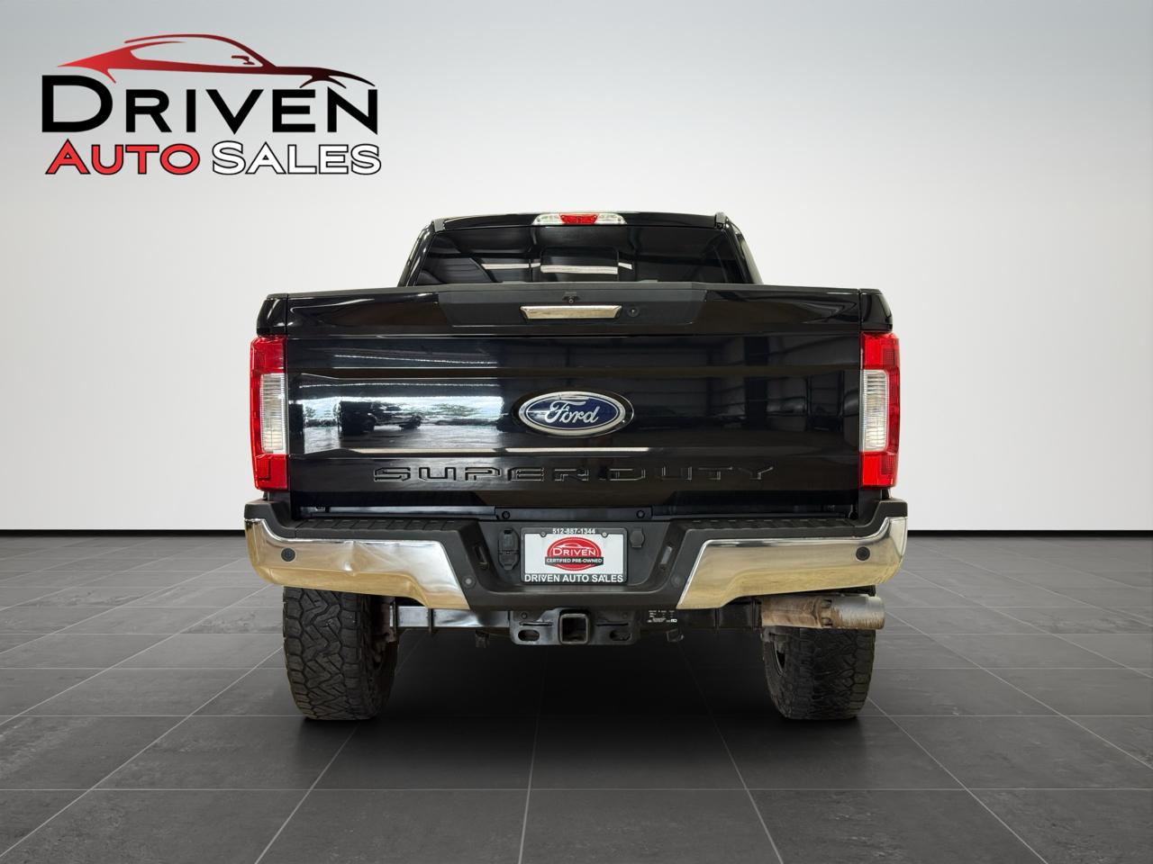 Ford Super Duty F-250 SRW Lariat 4WD Crew Cab 6.75' Box 2019