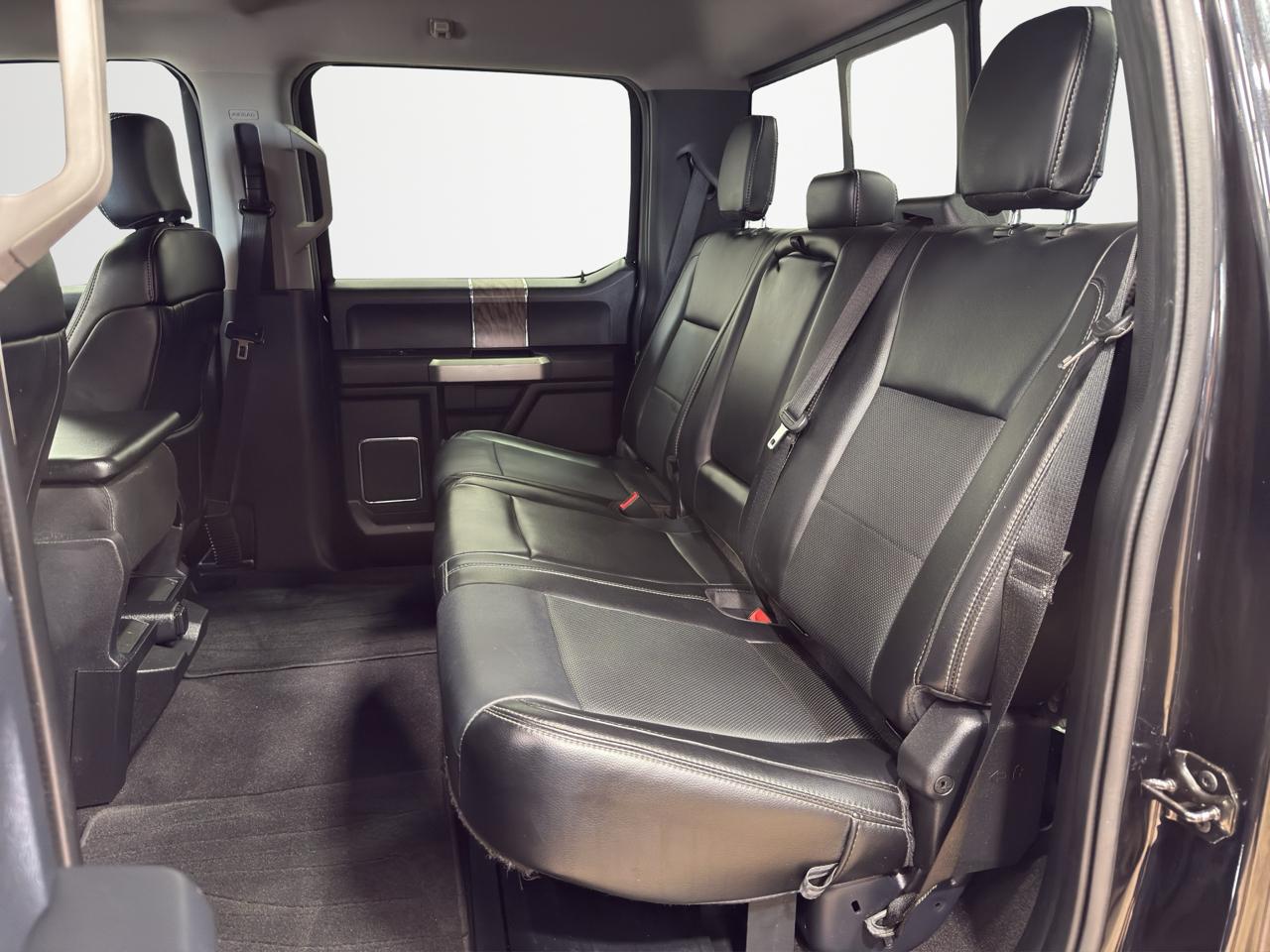 Ford Super Duty F-250 SRW Lariat 4WD Crew Cab 6.75' Box 2019