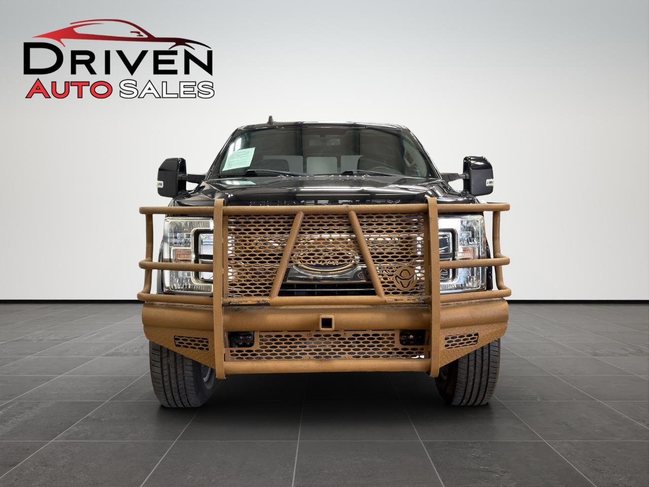 Ford Super Duty F-250 SRW Lariat 4WD Crew Cab 6.75' Box 2019