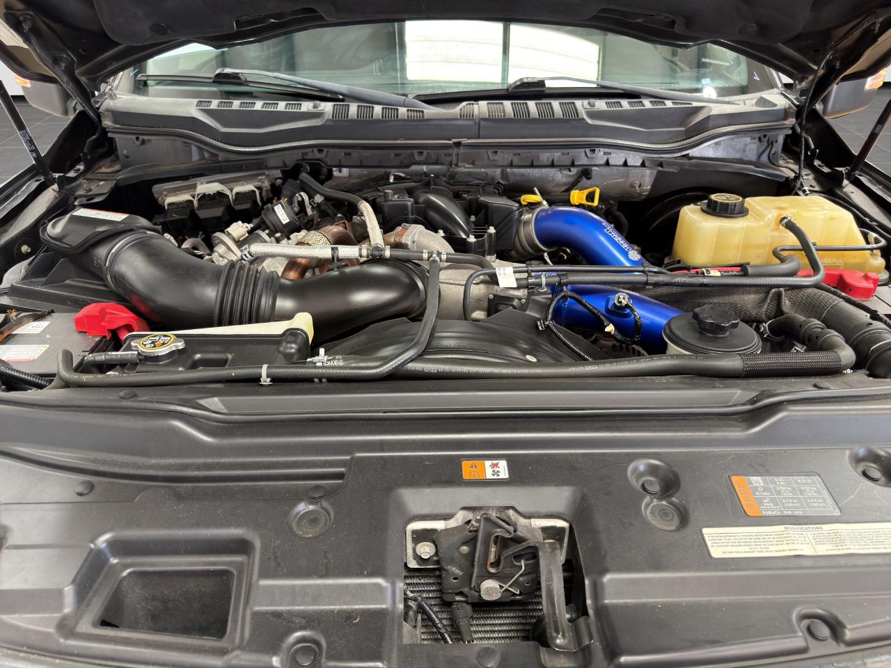 Ford Super Duty F-250 SRW Lariat 4WD Crew Cab 6.75' Box 2019
