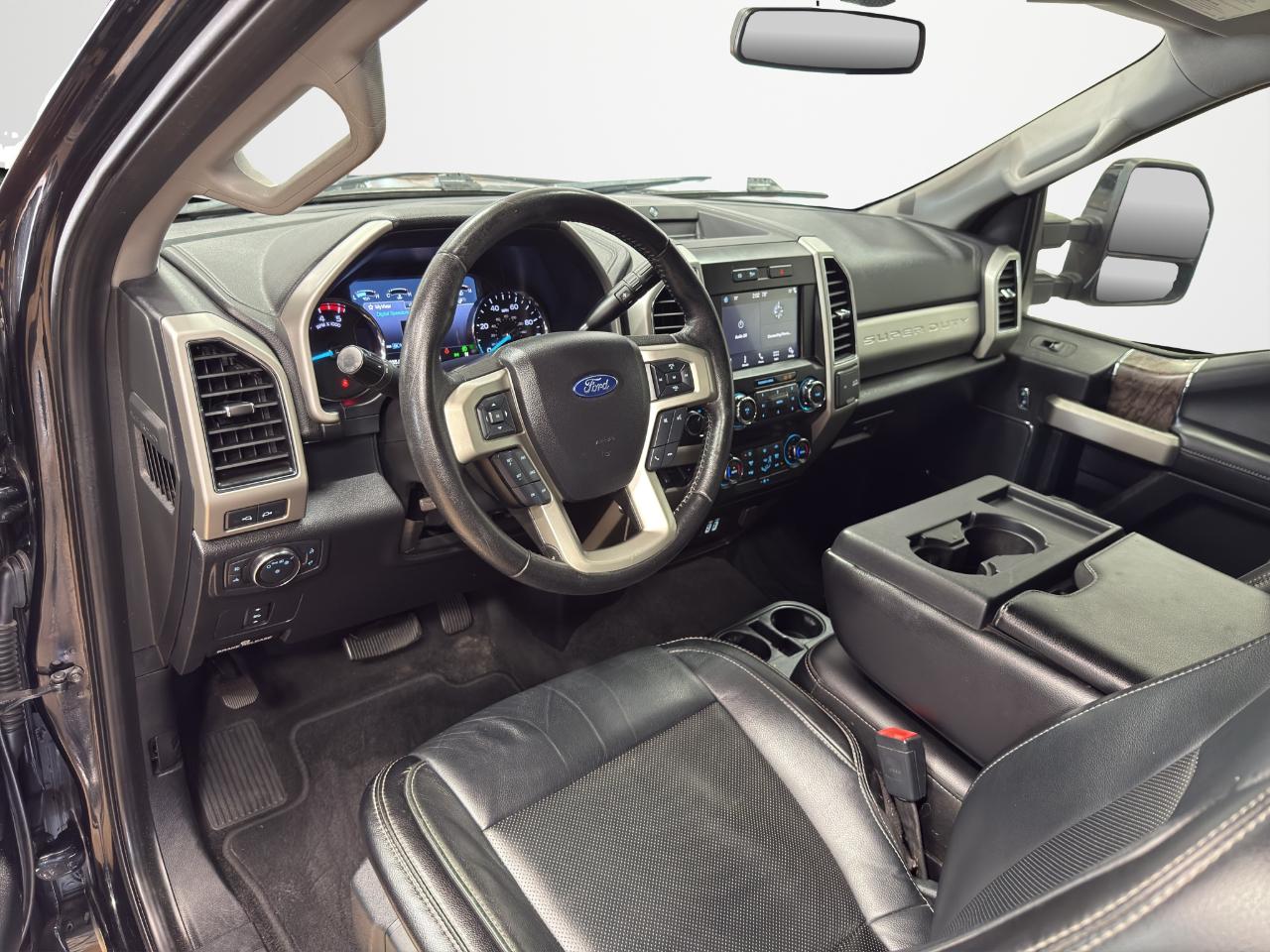 Ford Super Duty F-250 SRW Lariat 4WD Crew Cab 6.75' Box 2019