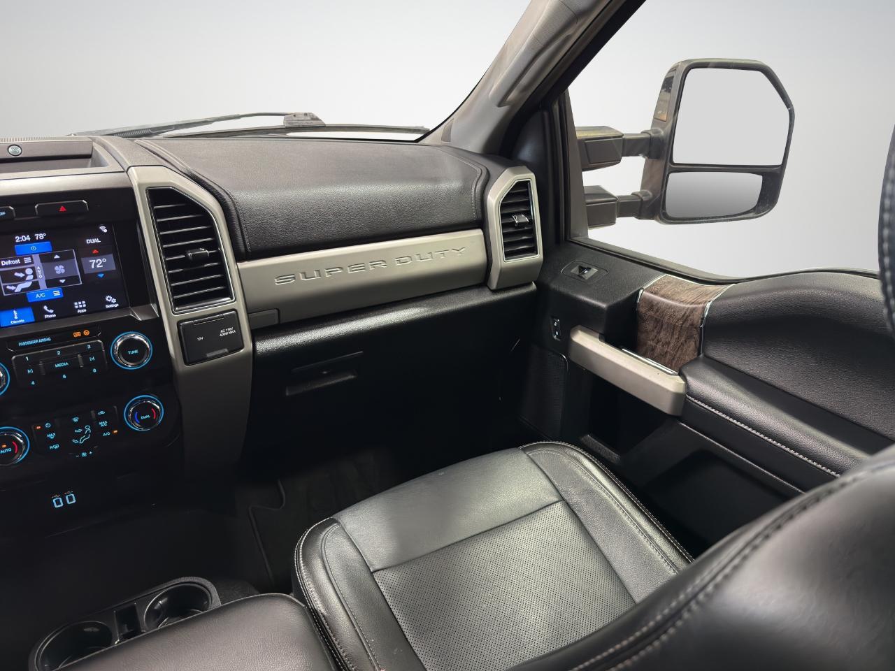 Ford Super Duty F-250 SRW Lariat 4WD Crew Cab 6.75' Box 2019