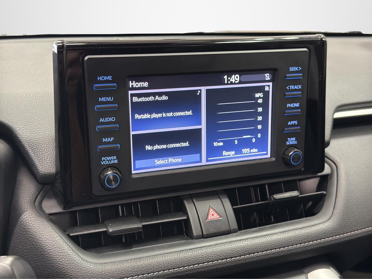 Toyota RAV4 XLE FWD (Natl) 2019