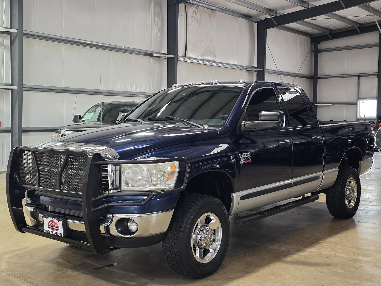 2007 Dodge Ram 2500 4WD Quad Cab 140.5" SLT