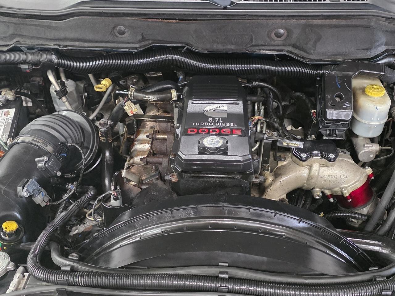 Dodge Ram 2500 4WD Quad Cab 140.5" SLT 2007