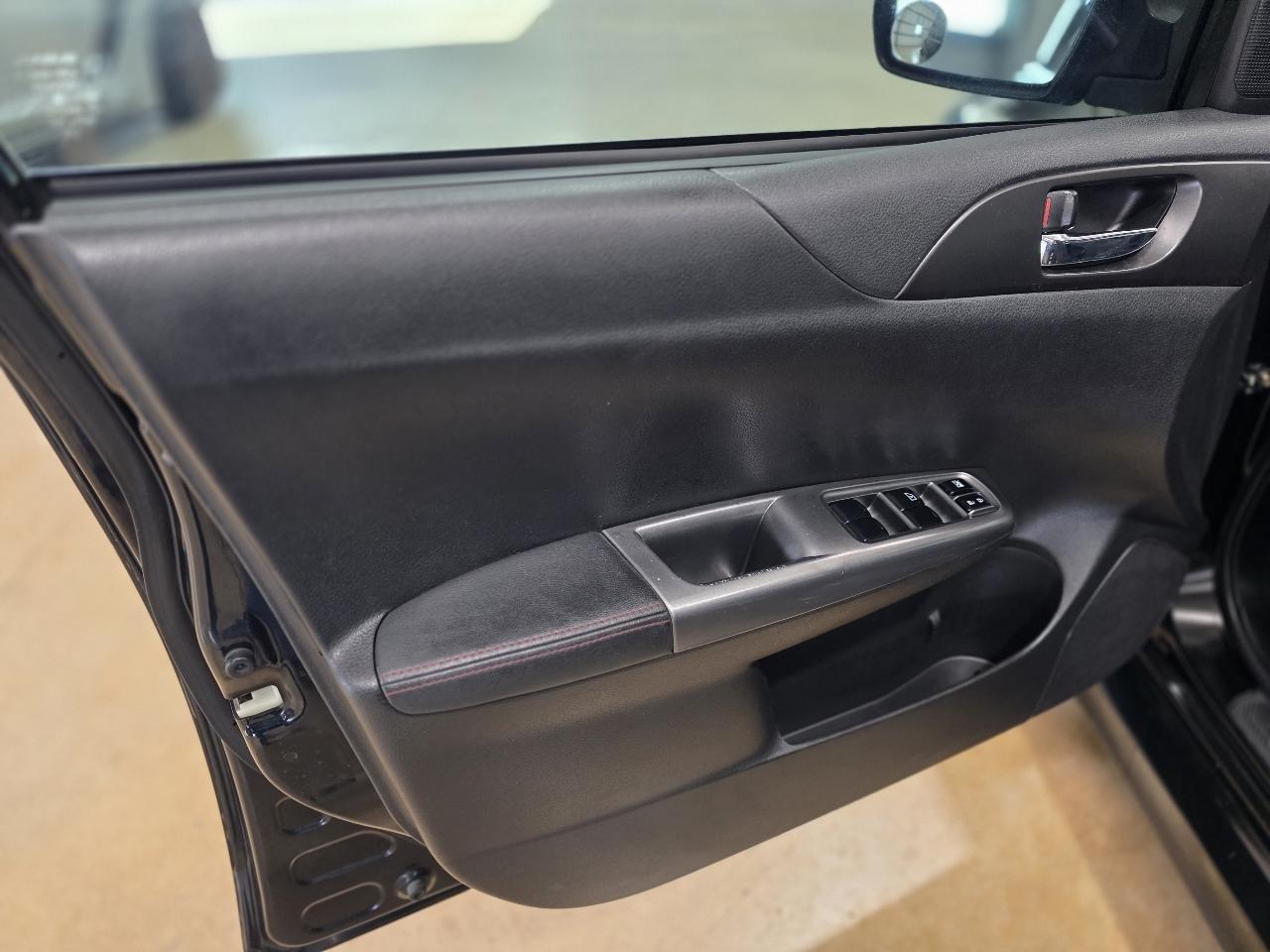 Subaru Impreza Sedan WRX 4dr Man WRX Limited 2011