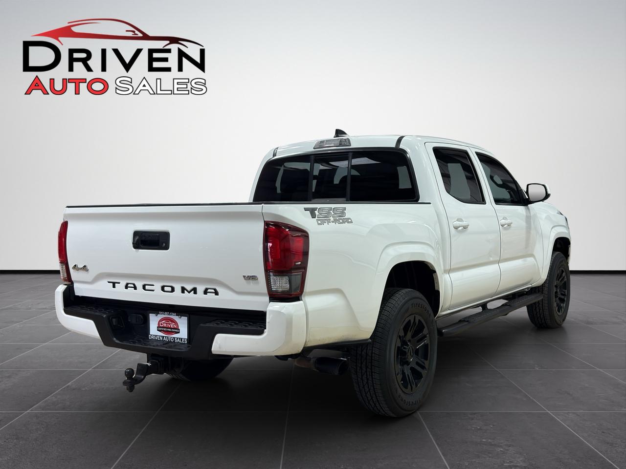 Toyota Tacoma 4WD SR Double Cab 5' Bed V6 AT (Natl) 2022