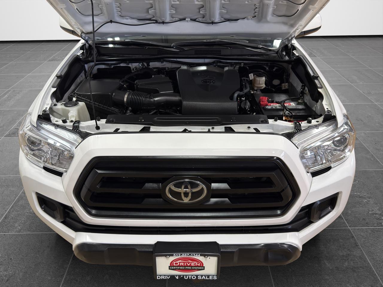 Toyota Tacoma 4WD SR Double Cab 5' Bed V6 AT (Natl) 2022