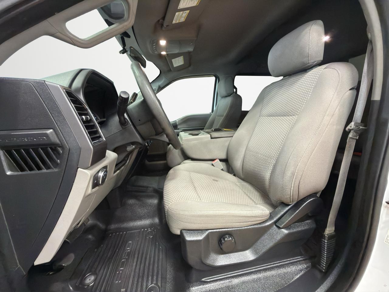 Ford Super Duty F-250 SRW XLT 4WD Crew Cab 6.75' Box 2019