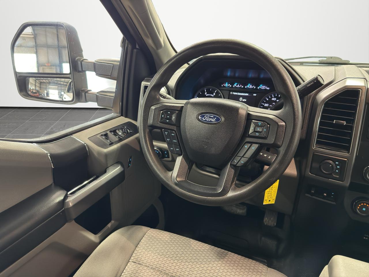 Ford Super Duty F-250 SRW XLT 4WD Crew Cab 6.75' Box 2019