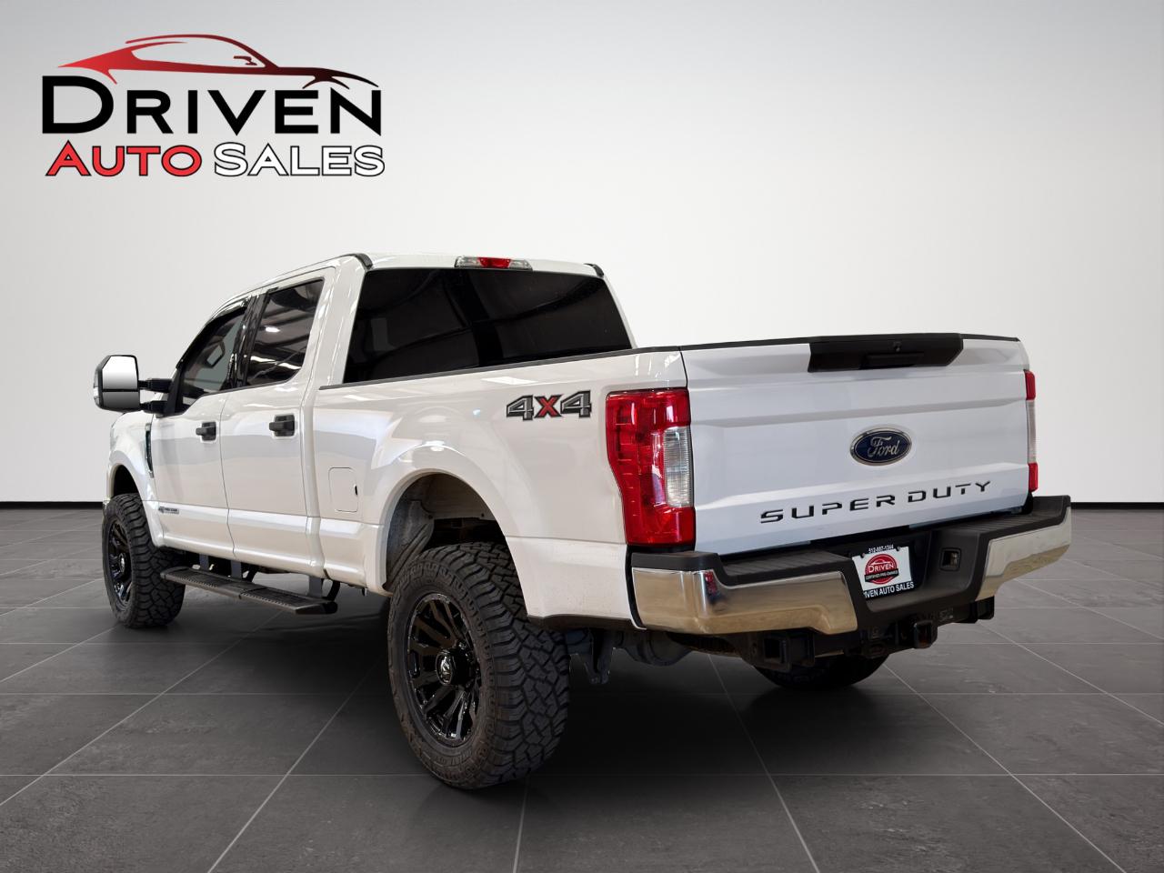 Ford Super Duty F-250 SRW XLT 4WD Crew Cab 6.75' Box 2019