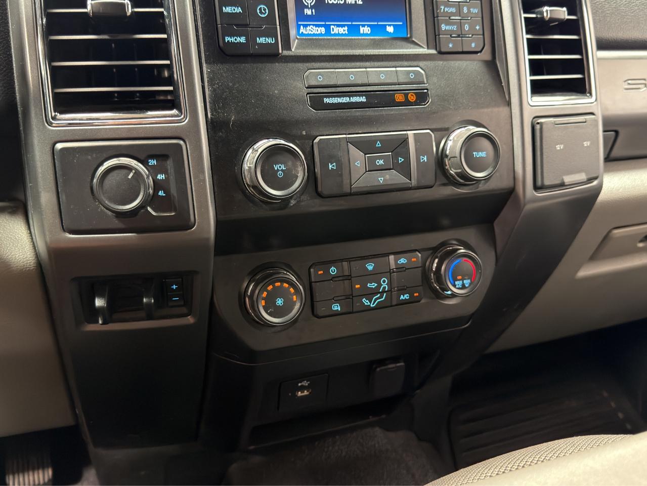 Ford Super Duty F-250 SRW XLT 4WD Crew Cab 6.75' Box 2019