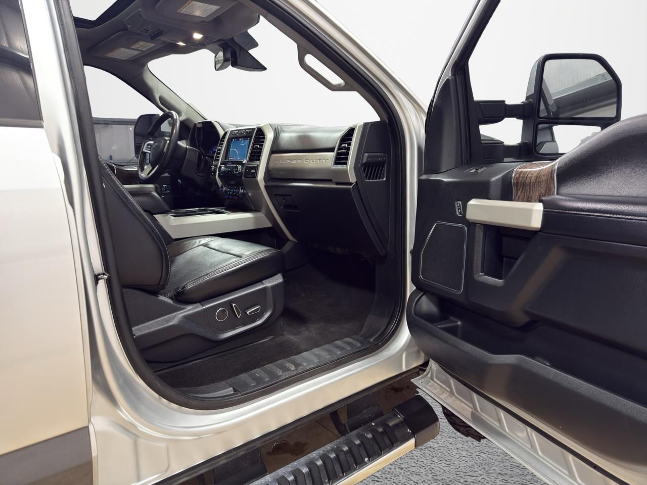 Ford Super Duty F-250 SRW Lariat 4WD SuperCab 6.75' Box 2019