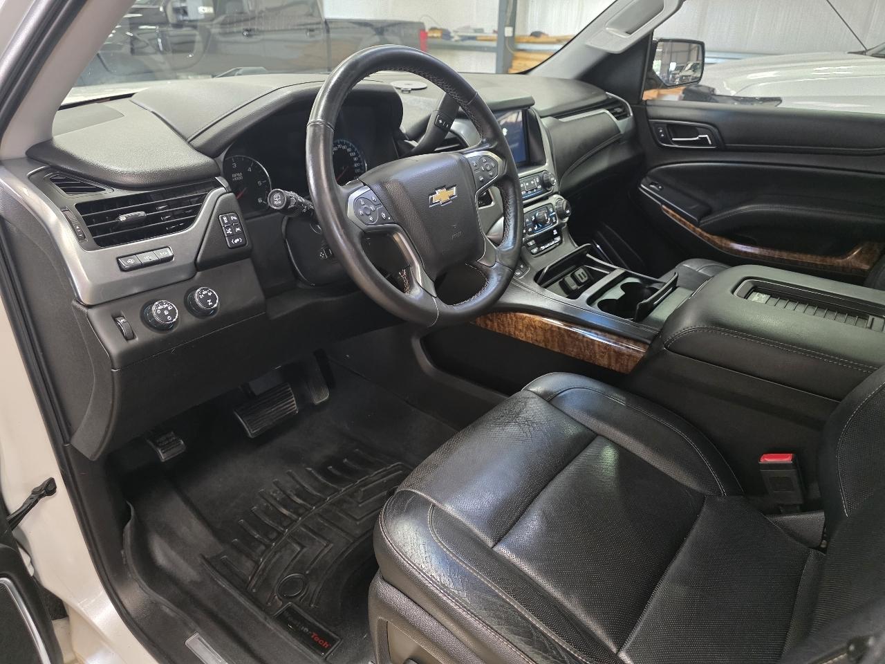 Chevrolet Suburban 4WD 4dr 1500 LTZ 2016