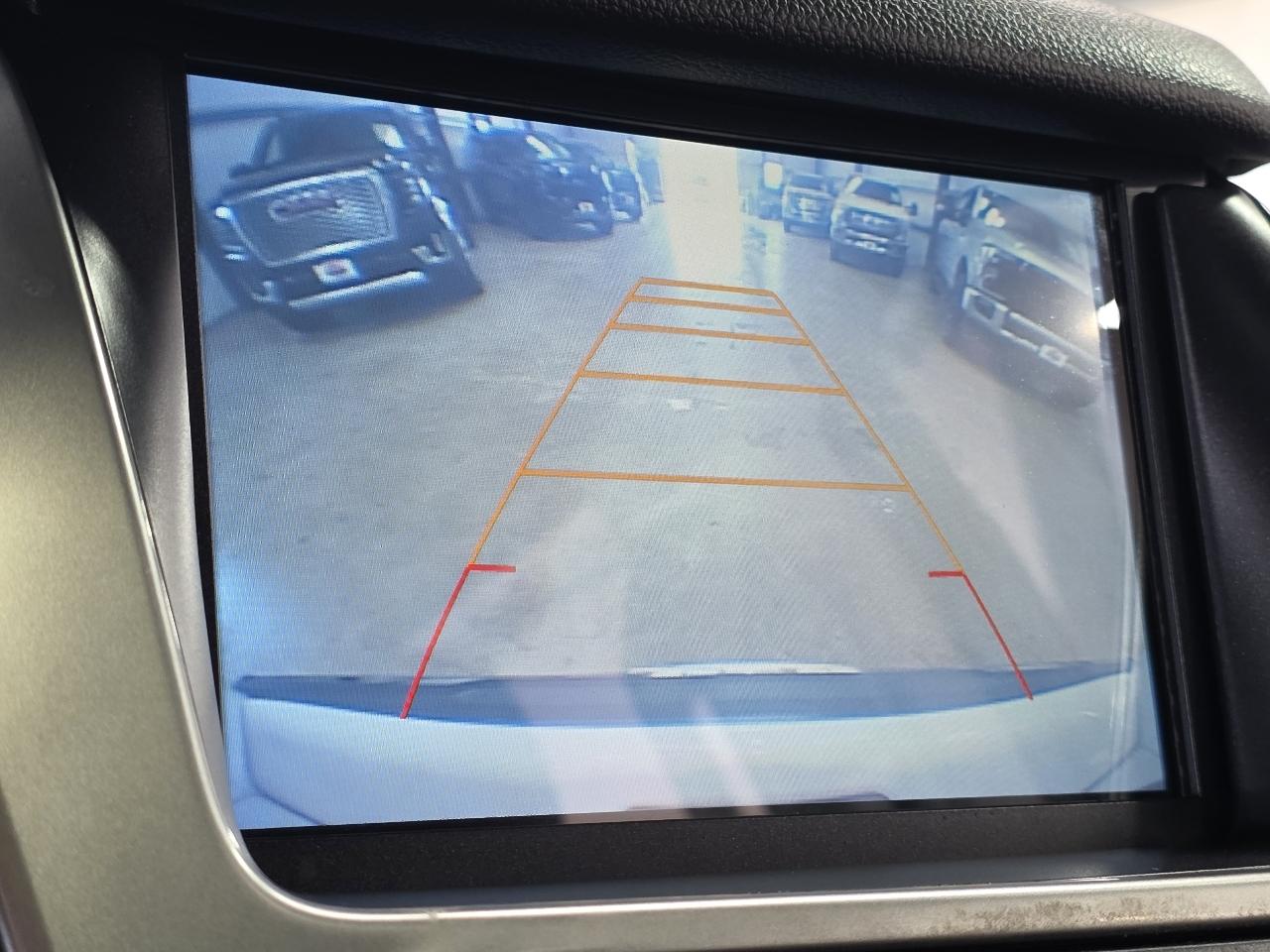 Chevrolet Suburban 4WD 4dr 1500 LTZ 2016