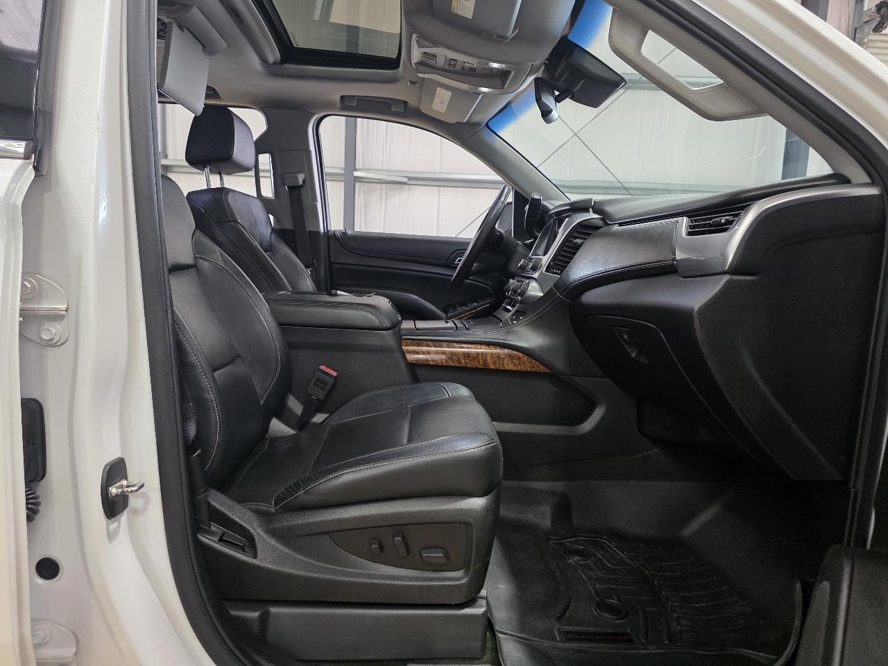 Chevrolet Suburban 4WD 4dr 1500 LTZ 2016