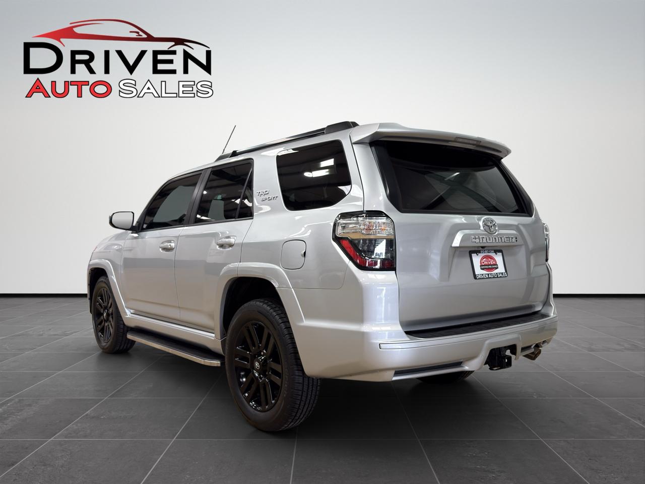 Toyota 4Runner TRD Sport 2WD (Natl) 2023