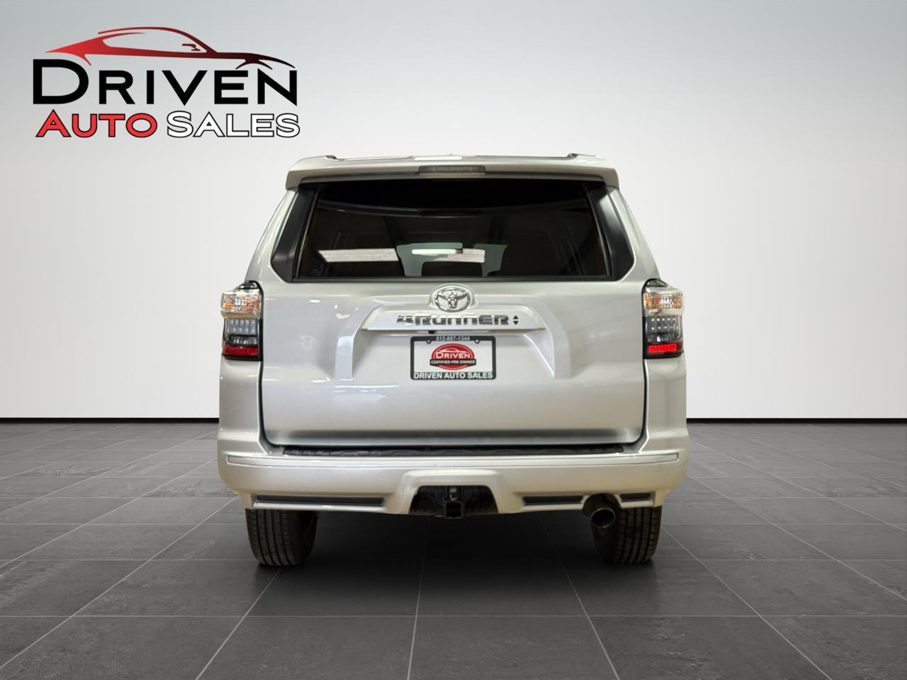 Toyota 4Runner TRD Sport 2WD (Natl) 2023
