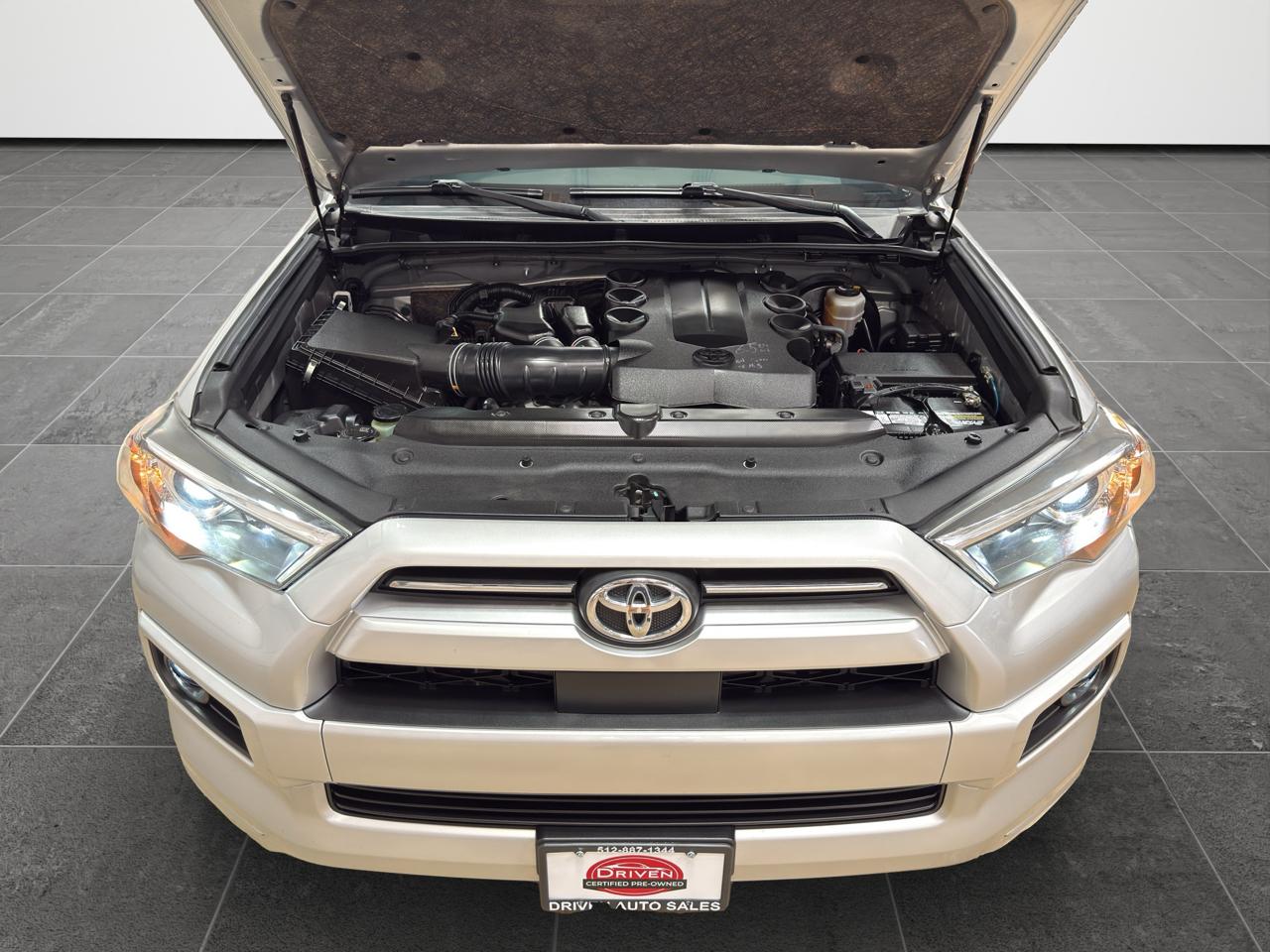 Toyota 4Runner TRD Sport 2WD (Natl) 2023