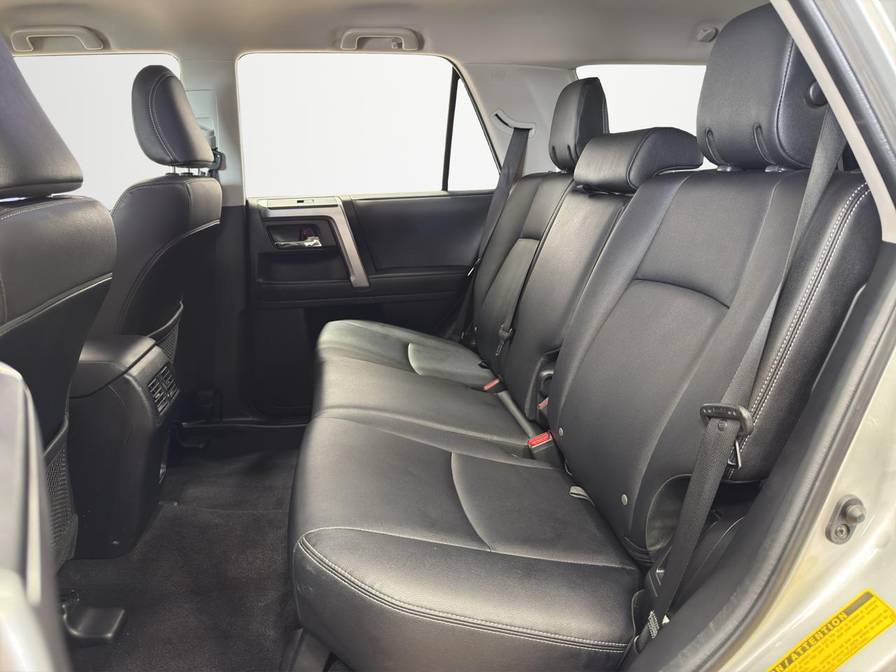 Toyota 4Runner TRD Sport 2WD (Natl) 2023