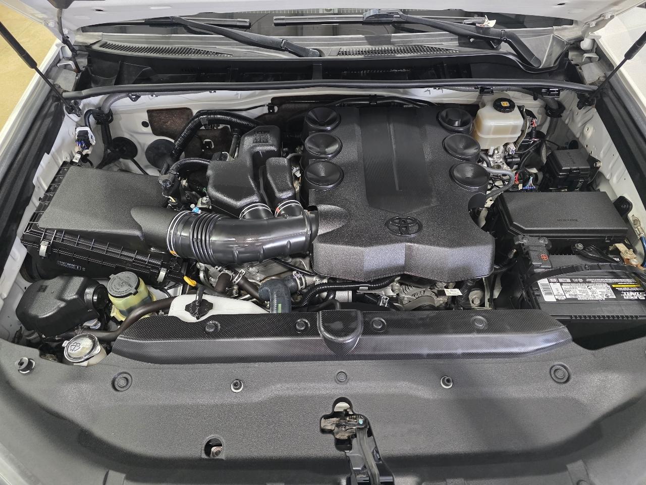 Toyota 4Runner Limited 4WD V6 2020