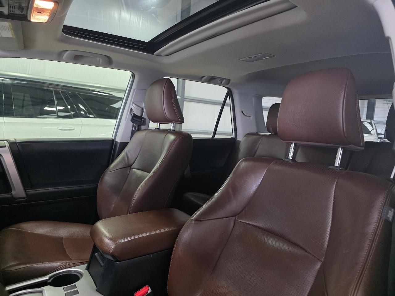 Toyota 4Runner Limited 4WD V6 2020