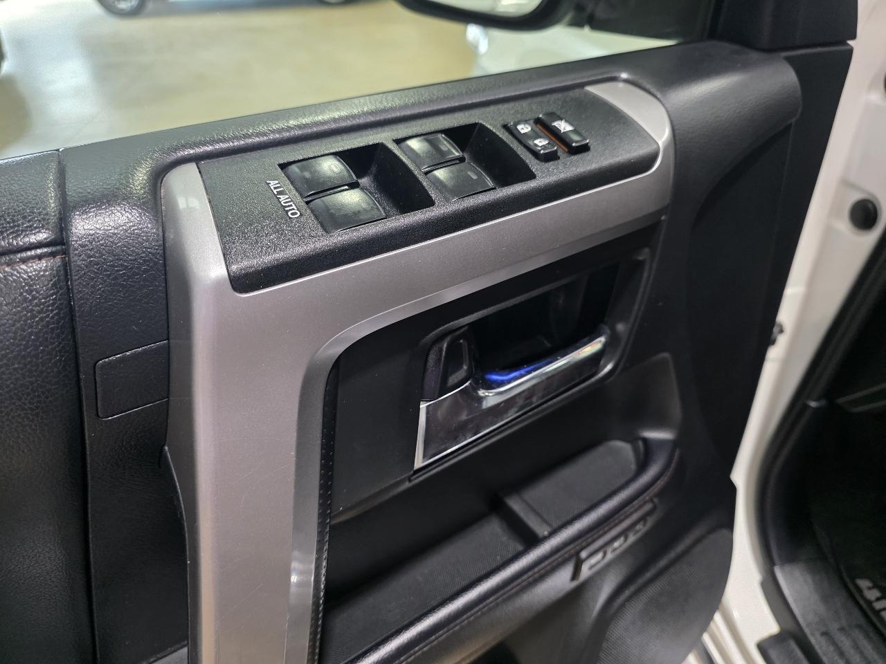 Toyota 4Runner Limited 4WD V6 2020