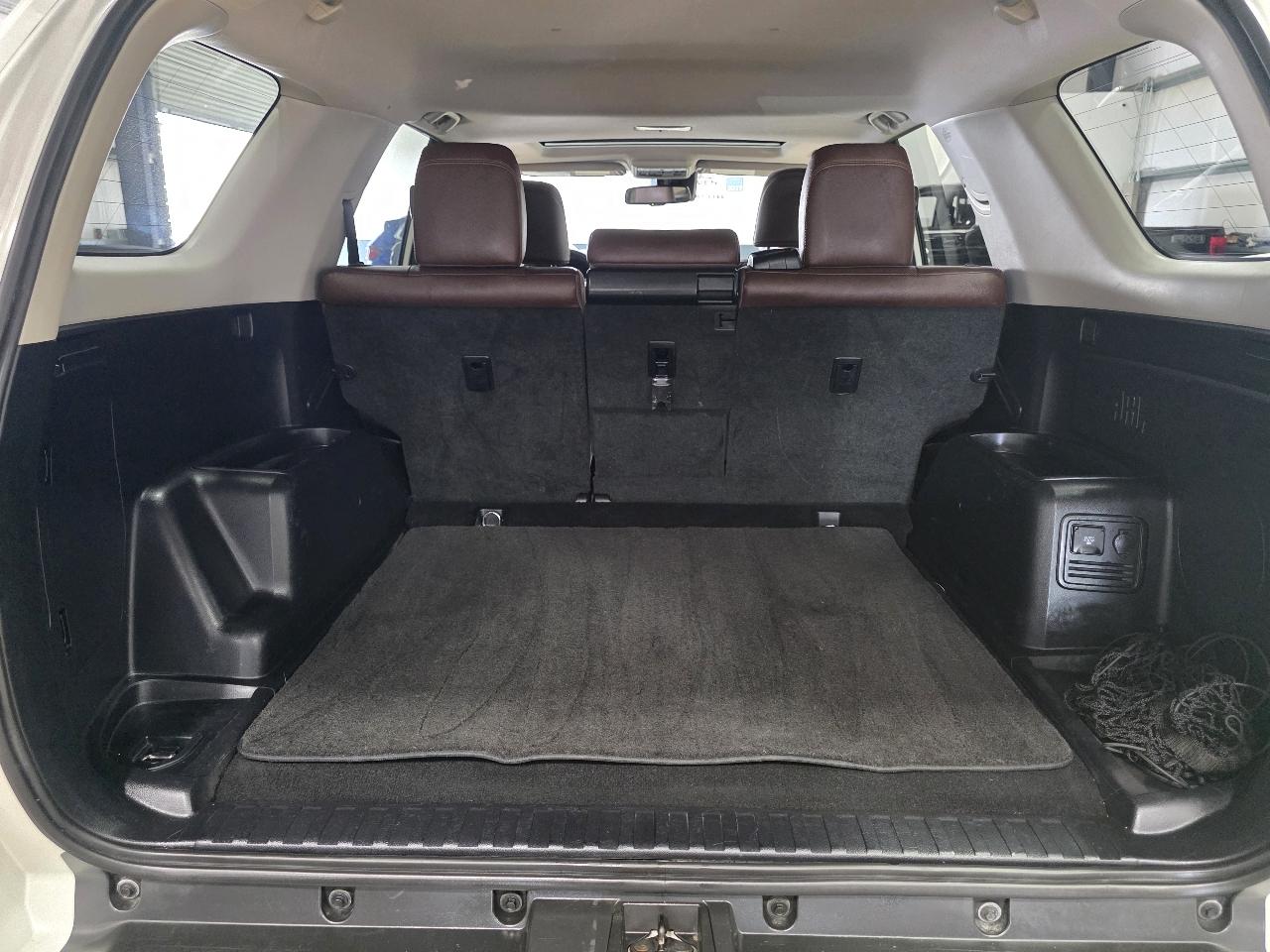 Toyota 4Runner Limited 4WD V6 2020