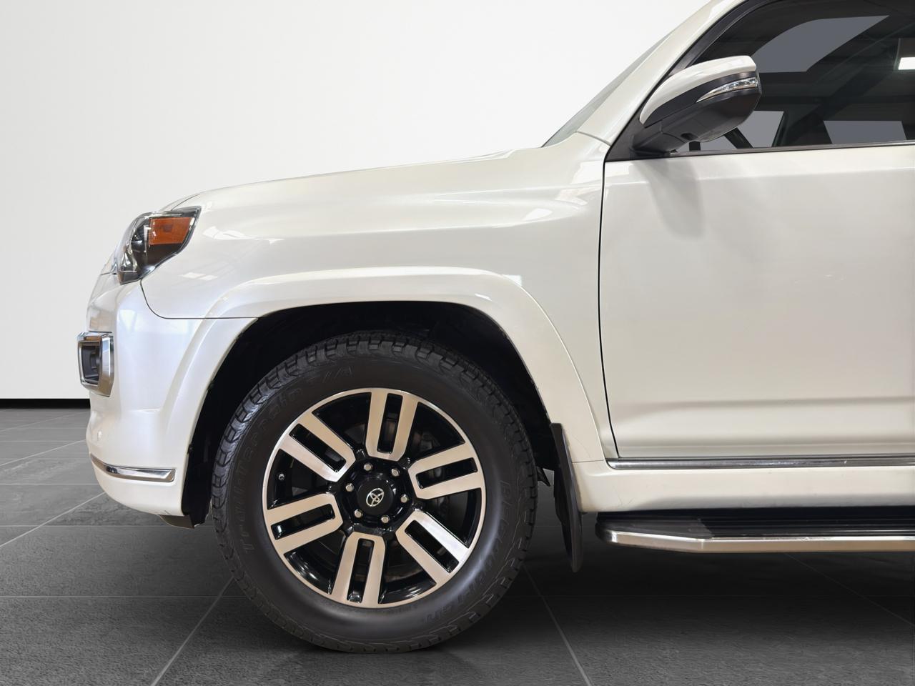 Toyota 4Runner Limited 4WD V6 2020