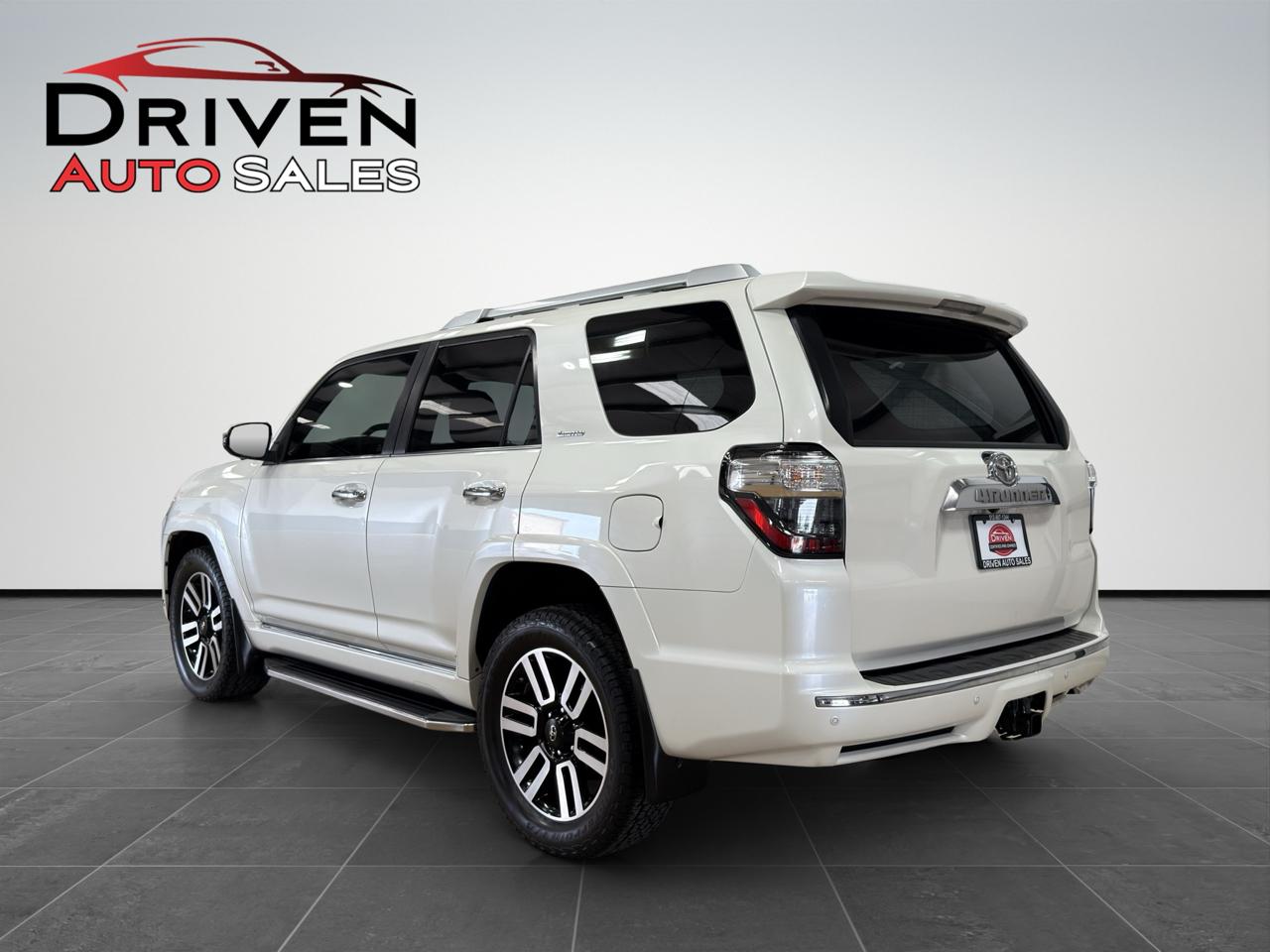 Toyota 4Runner Limited 4WD V6 2020