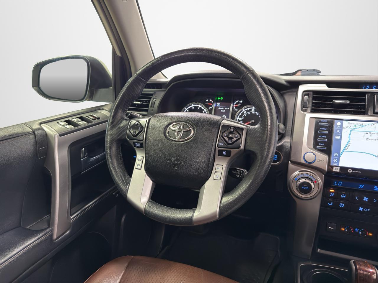 Toyota 4Runner Limited 4WD V6 2020