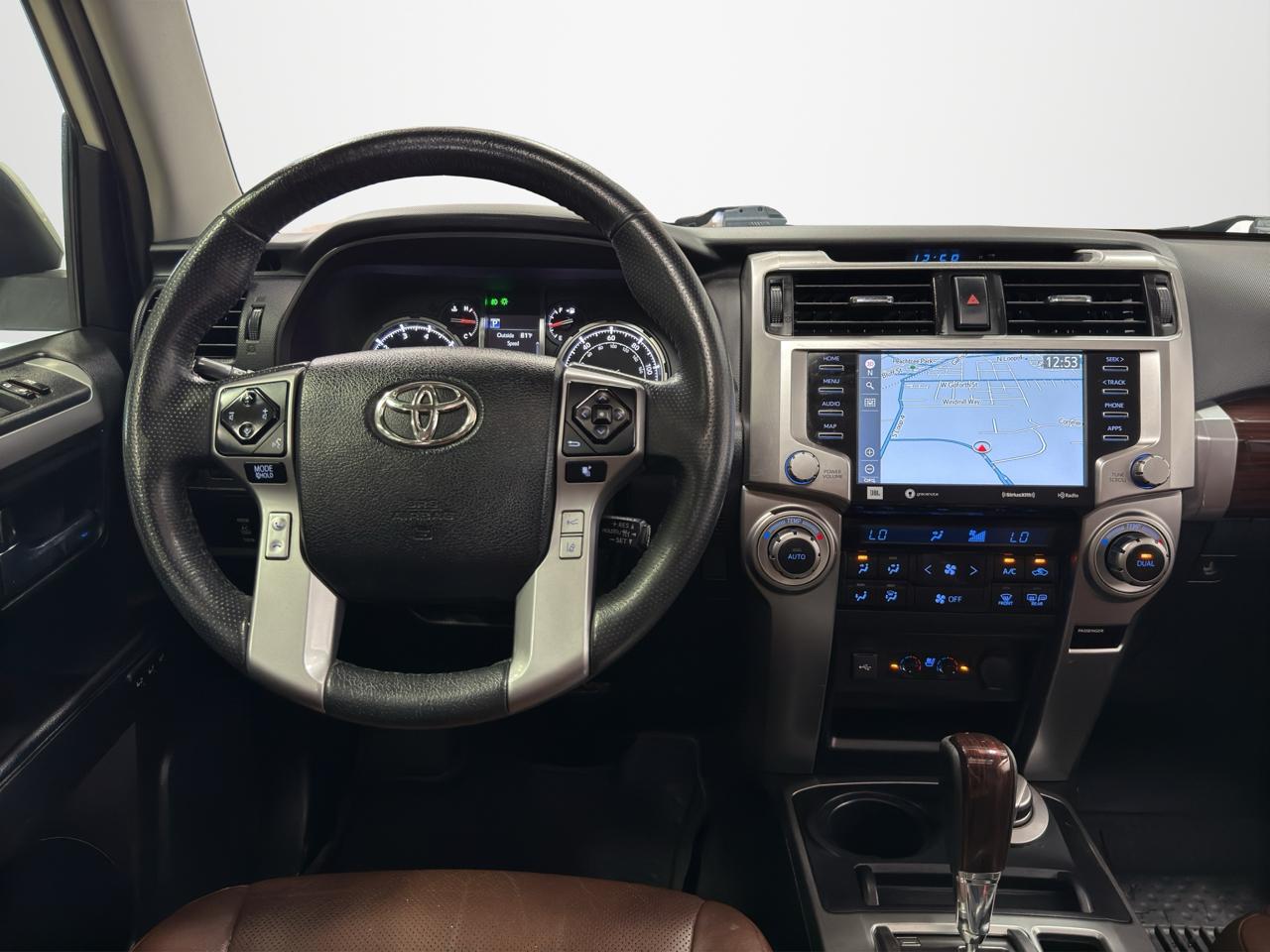 Toyota 4Runner Limited 4WD V6 2020