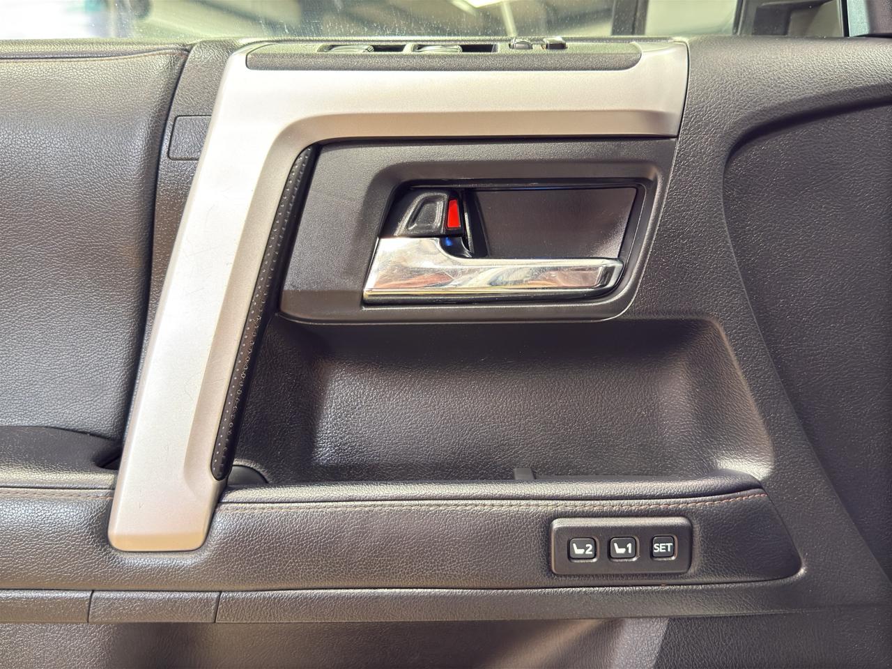 Toyota 4Runner Limited 4WD V6 2020