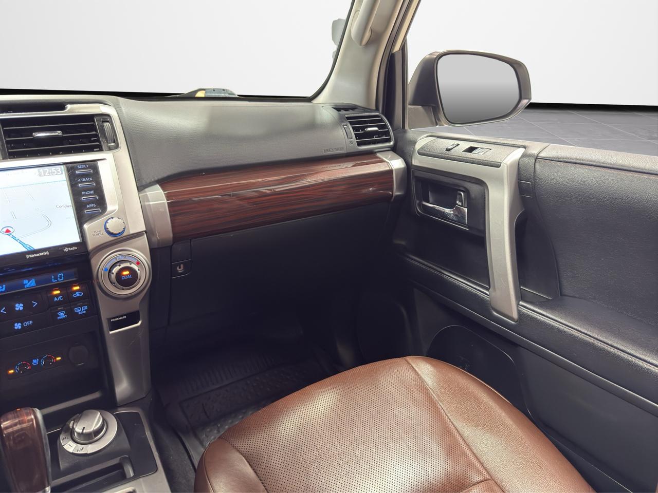 Toyota 4Runner Limited 4WD V6 2020