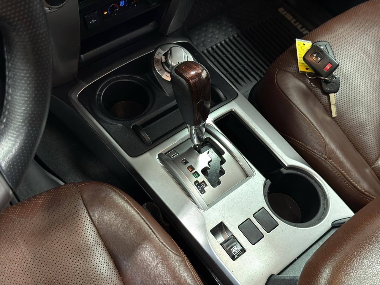 Toyota 4Runner Limited 4WD V6 2020