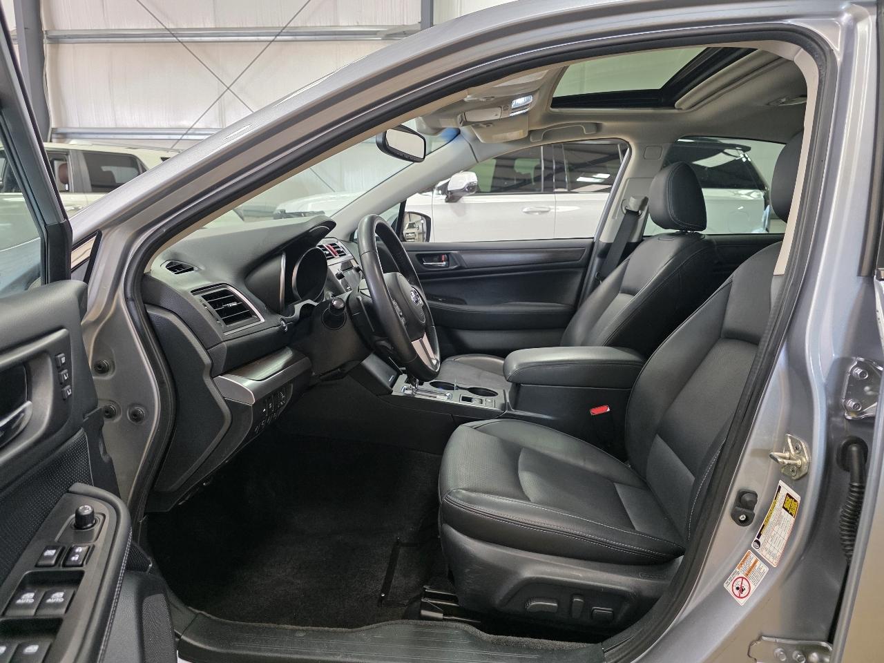 Subaru Legacy 4dr Sdn 2.5i Limited 2015